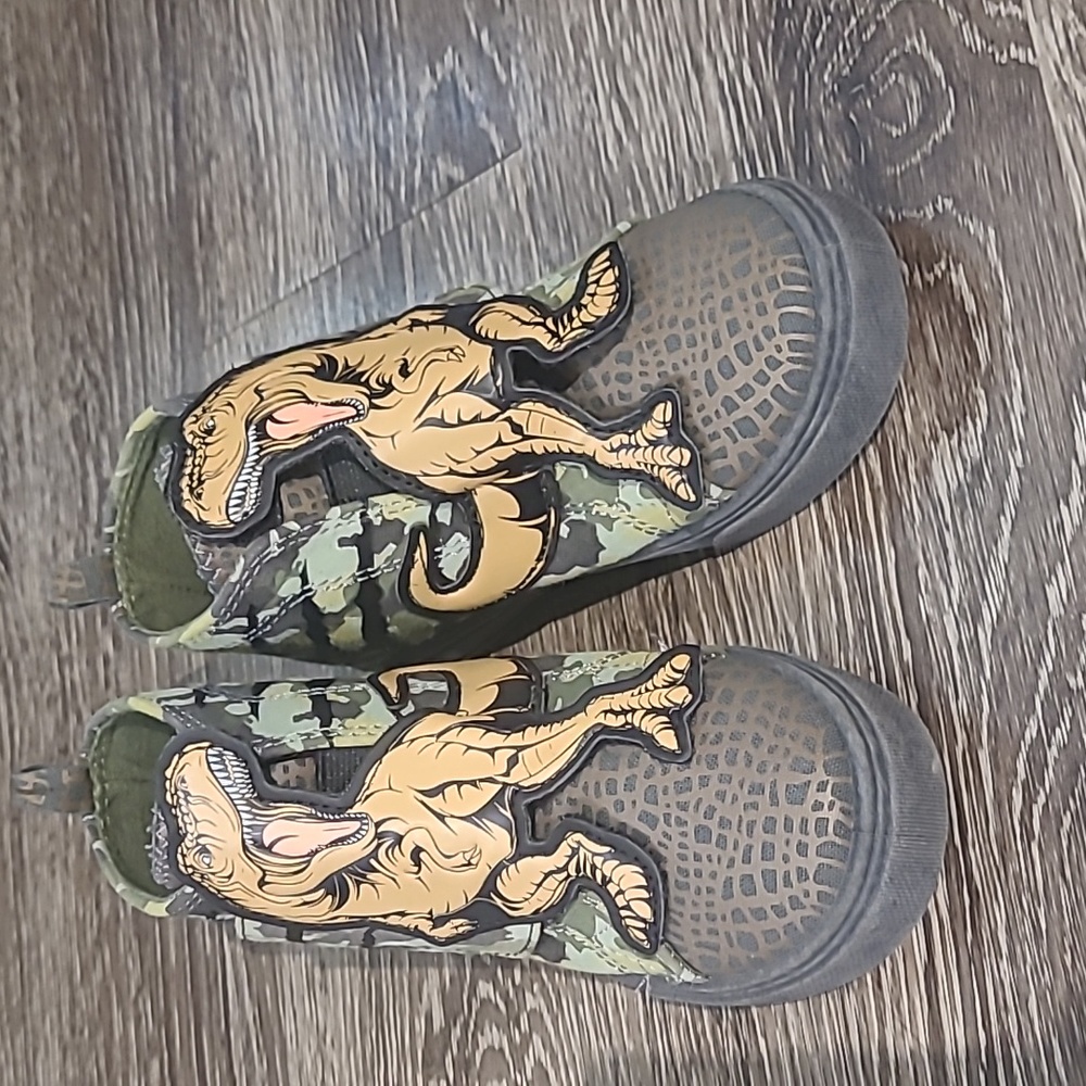 Nwot high tops